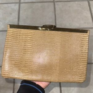Vintage Etra leather clutch tan